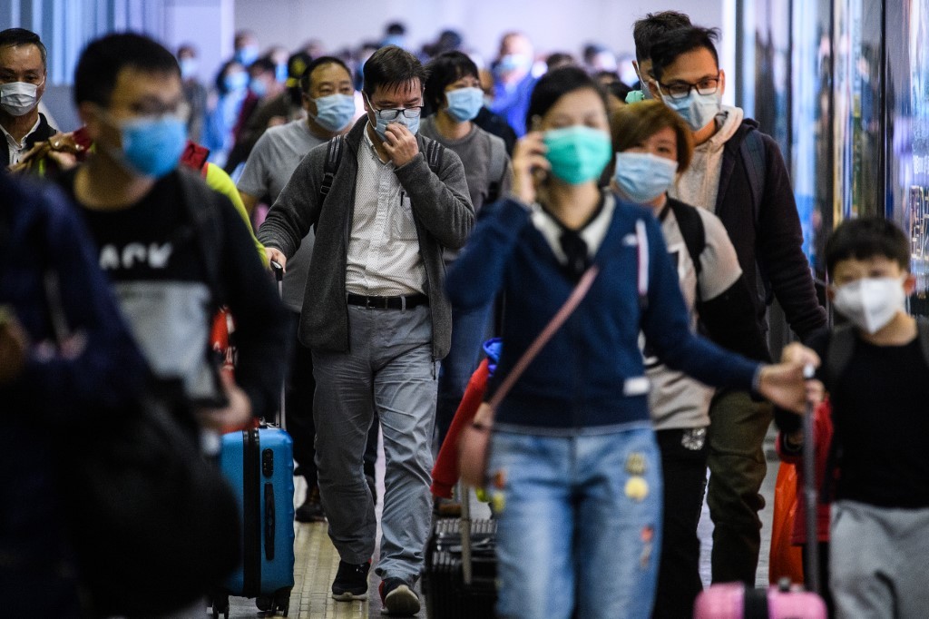 Entre cloro, tecnología e incertidumbre: así enfrentan ticos en China la crisis del coronavirus
