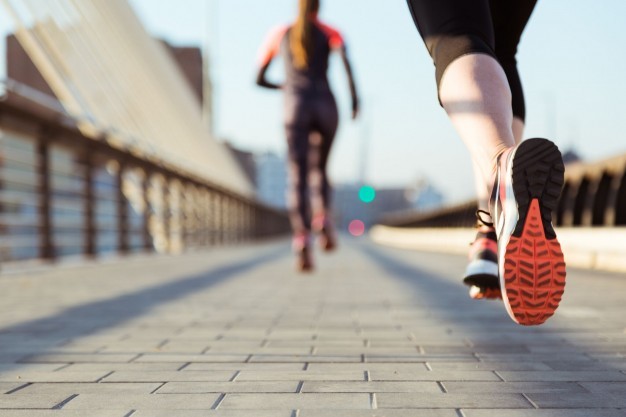 Ministro de Salud: “Sí se puede correr y hacer ejercicio al aire libre”