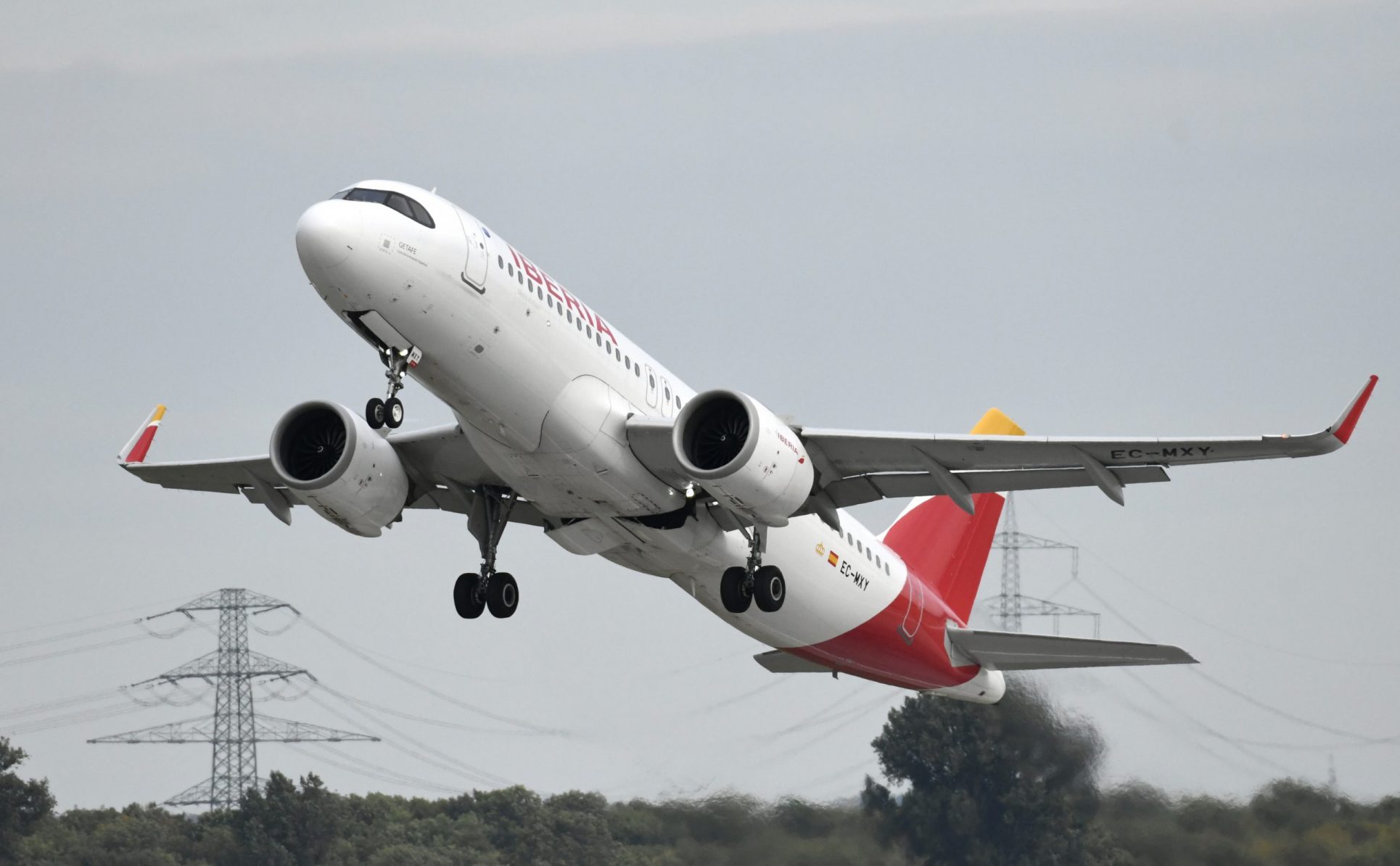 Coronavirus podría hacer caer en 1.200 millones el flujo de pasajeros para aerolíneas