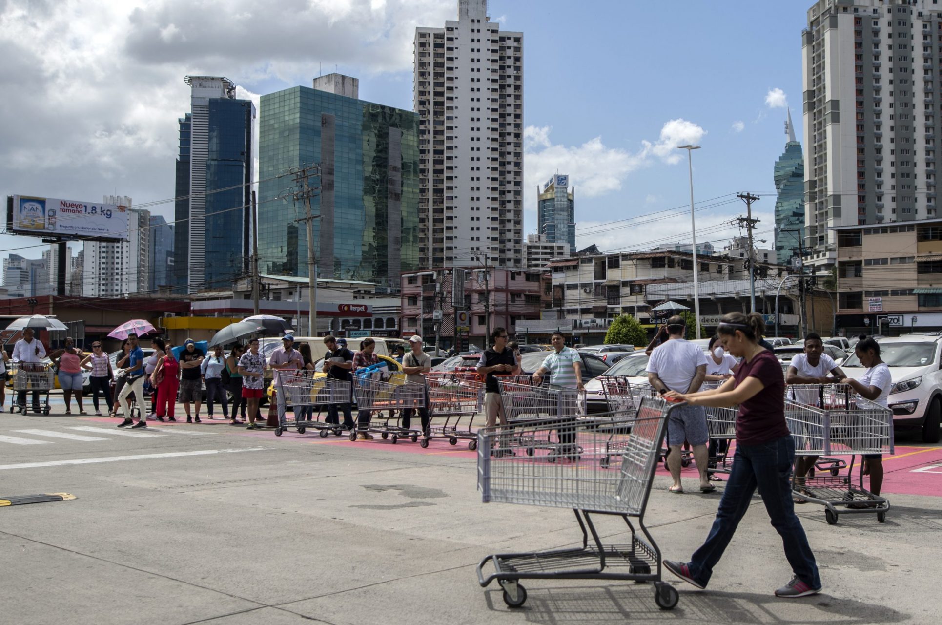 Panamá vuelve este lunes a la cuarentena por género tras explosión de casos por COVID-19