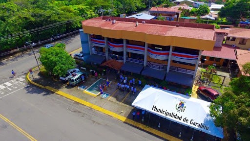 Municipalidad de Garabito allanada por supuestas irregularidades con instalaciones deportivas