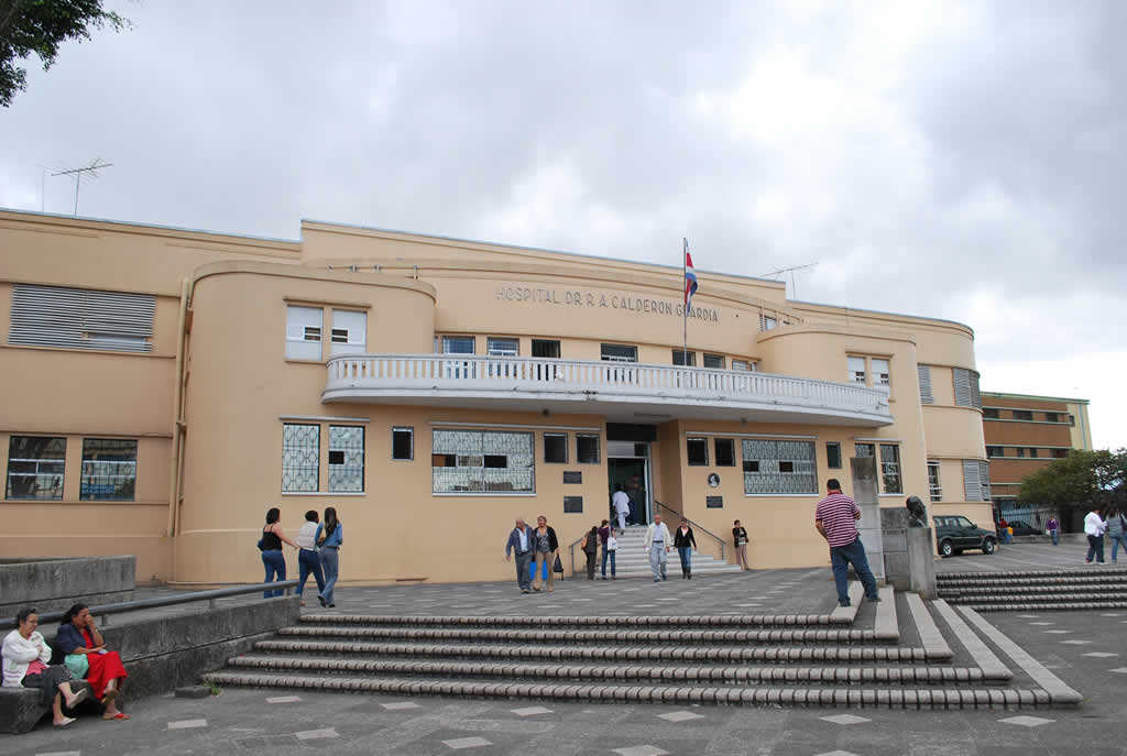 Hospital Calderón Guardia permitirá visita a pacientes a partir de este martes
