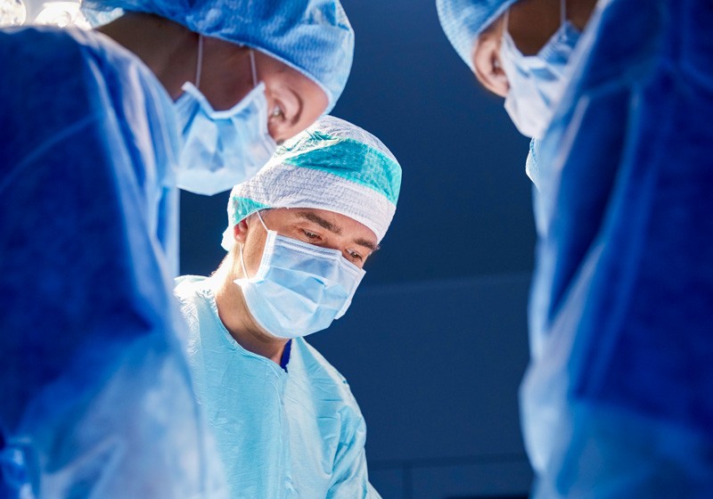 88 médicos especialistas graduados en el extranjero piden ser incorporados al Colegio de Médicos y Cirujanos