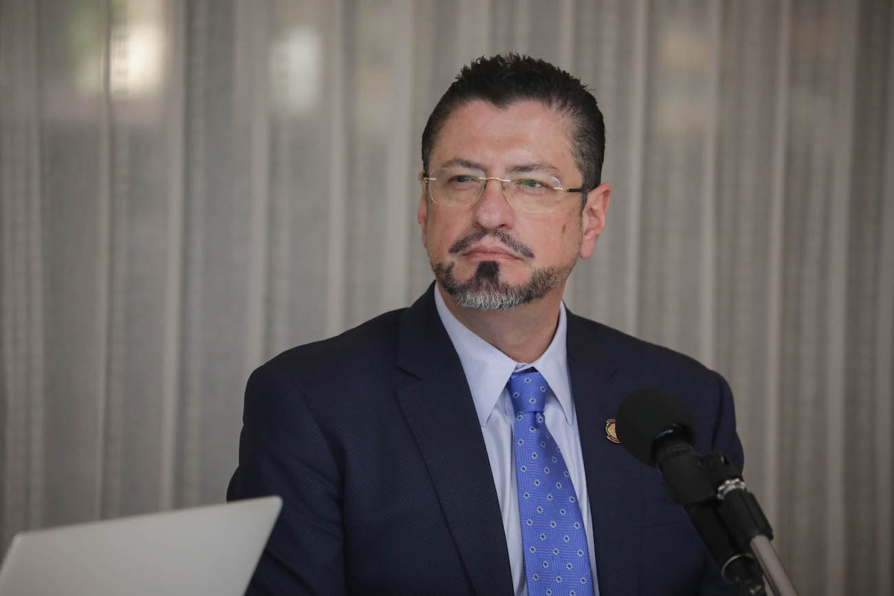 Renuncia ministro de Hacienda Rodrigo Chaves, con solo 6 meses en el cargo