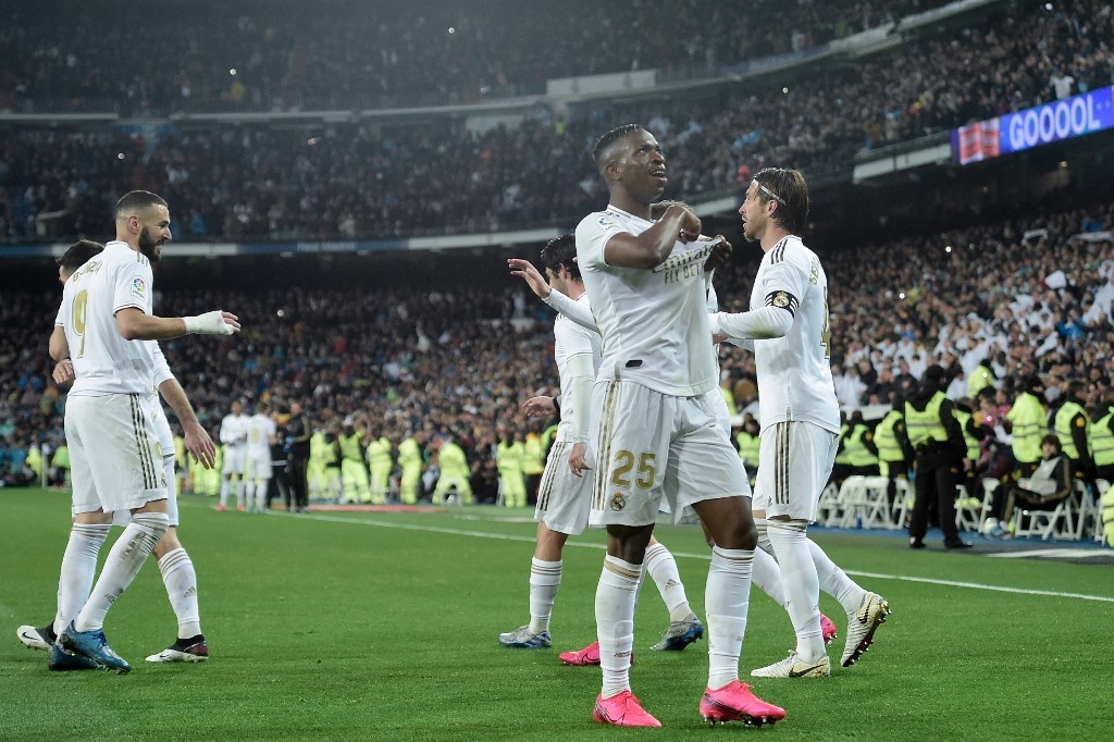Real Madrid gana el clásico español 2-0 y se pone líder liguero