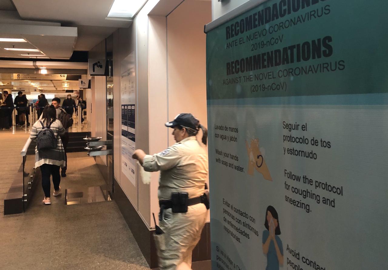 Guatemala tomará temperatura a pasajeros provenientes de Costa Rica, como medida contra coronavirus