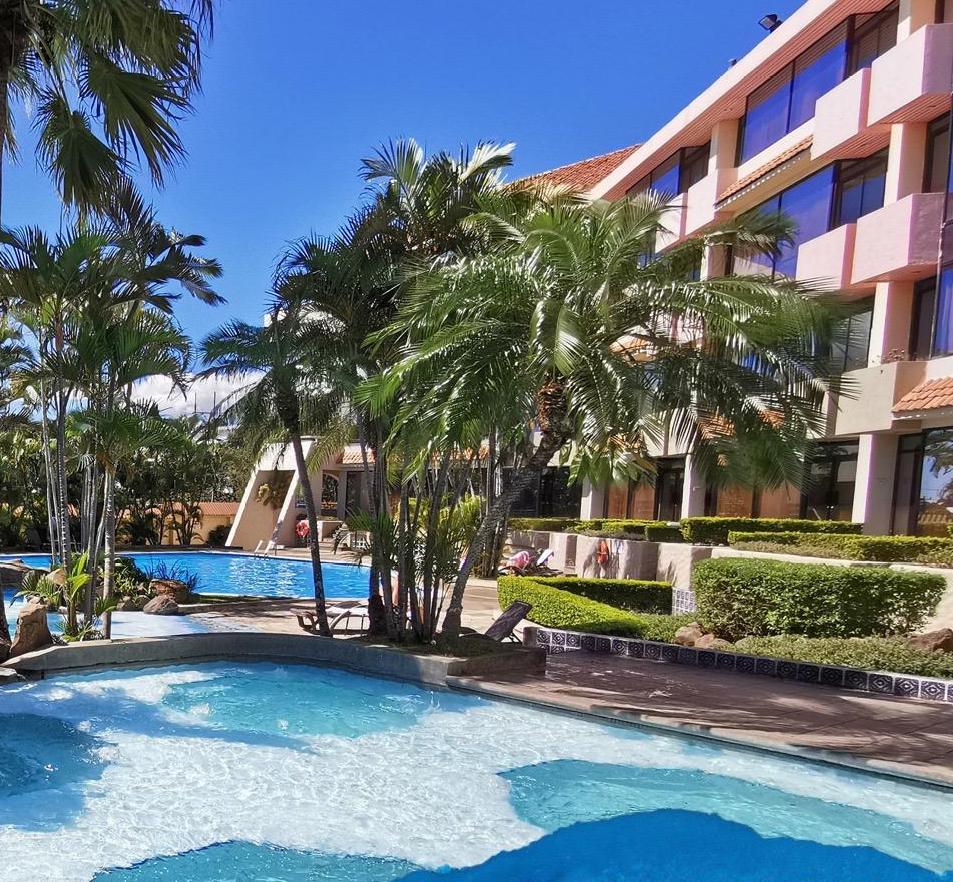 Hotel Wyndham Herradura hospeda turistas varados en Costa Rica, incluso si no pueden pagar estadía