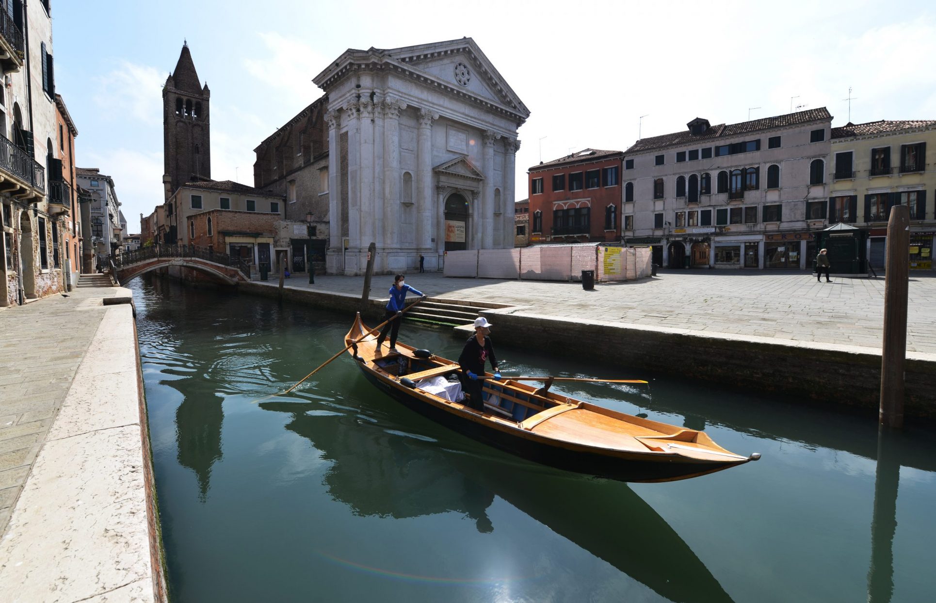 ¡Impactante! Dos imágenes satelitales muestran el impacto del coronavirus en las vías fluviales de Venecia