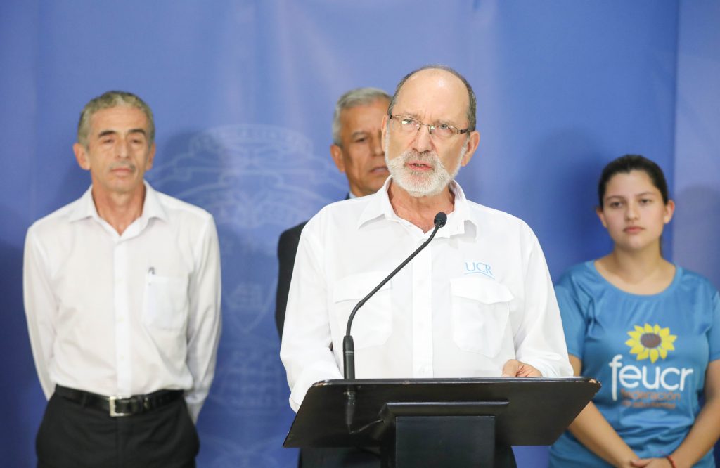 Rector de la UCR anuncia que se pensiona mientras elección de sucesor se pospone por pandemia