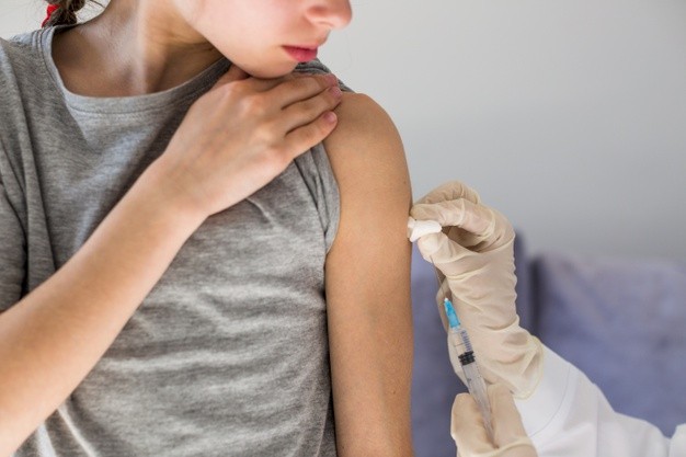 Campaña de vacunación contra la influenza se extenderá hasta agotar las 400 mil dosis disponibles