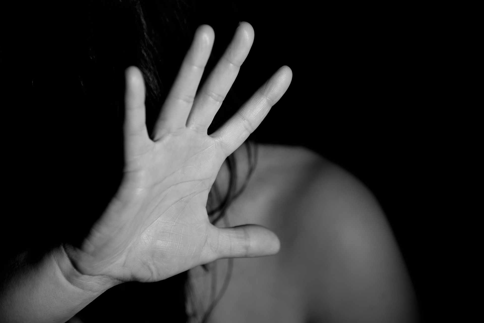 “Mascarilla 19”, la palabra clave que usarán las chilenas para denunciar violencia doméstica