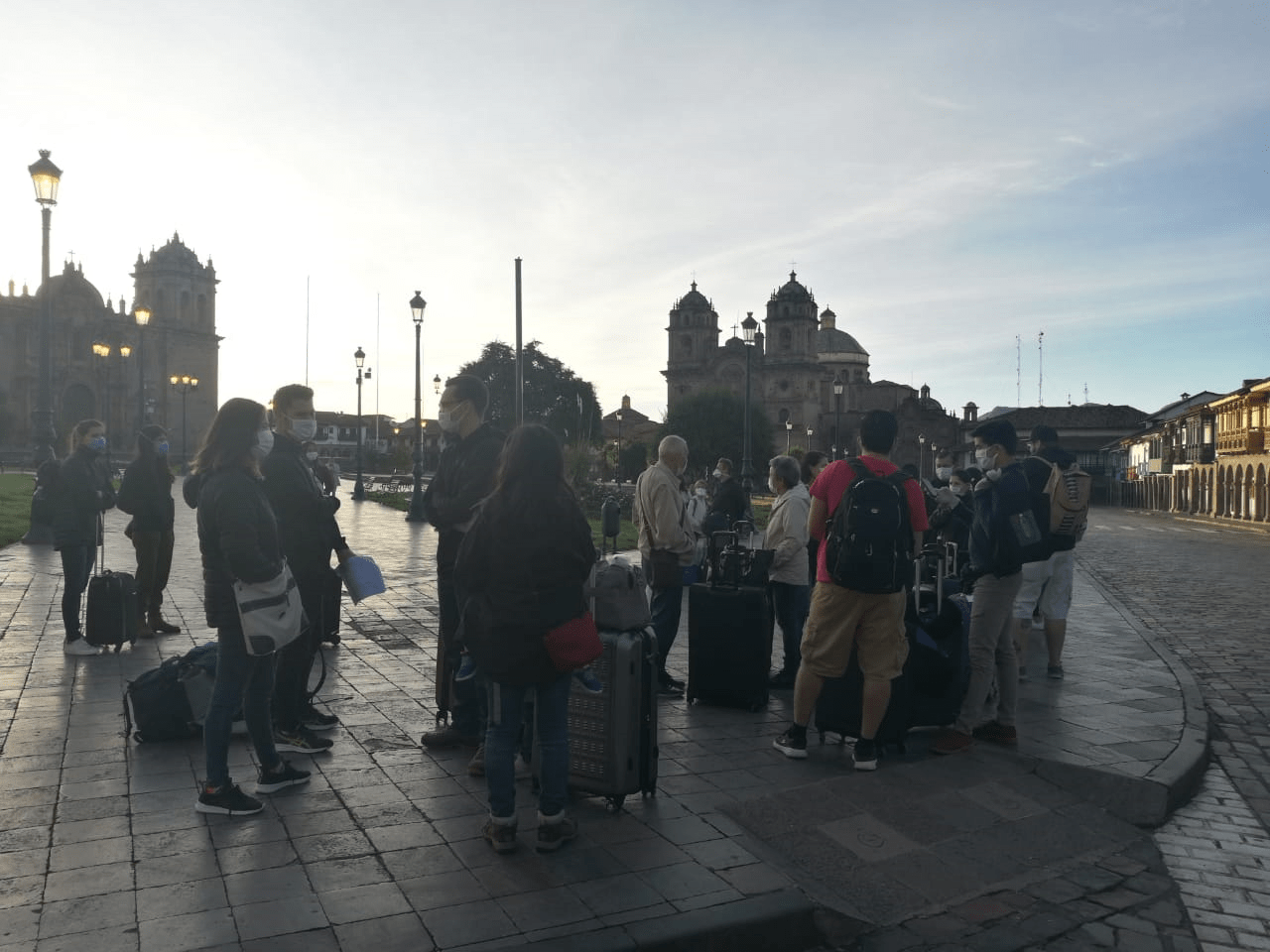 193 ticos varados en México y Perú volverán a casa tras largas semanas de espera