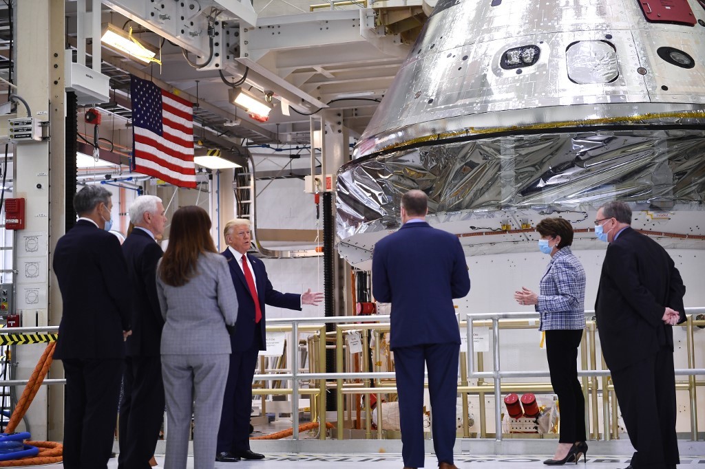 Postergan para el sábado histórico despegue del cohete de SpaceX