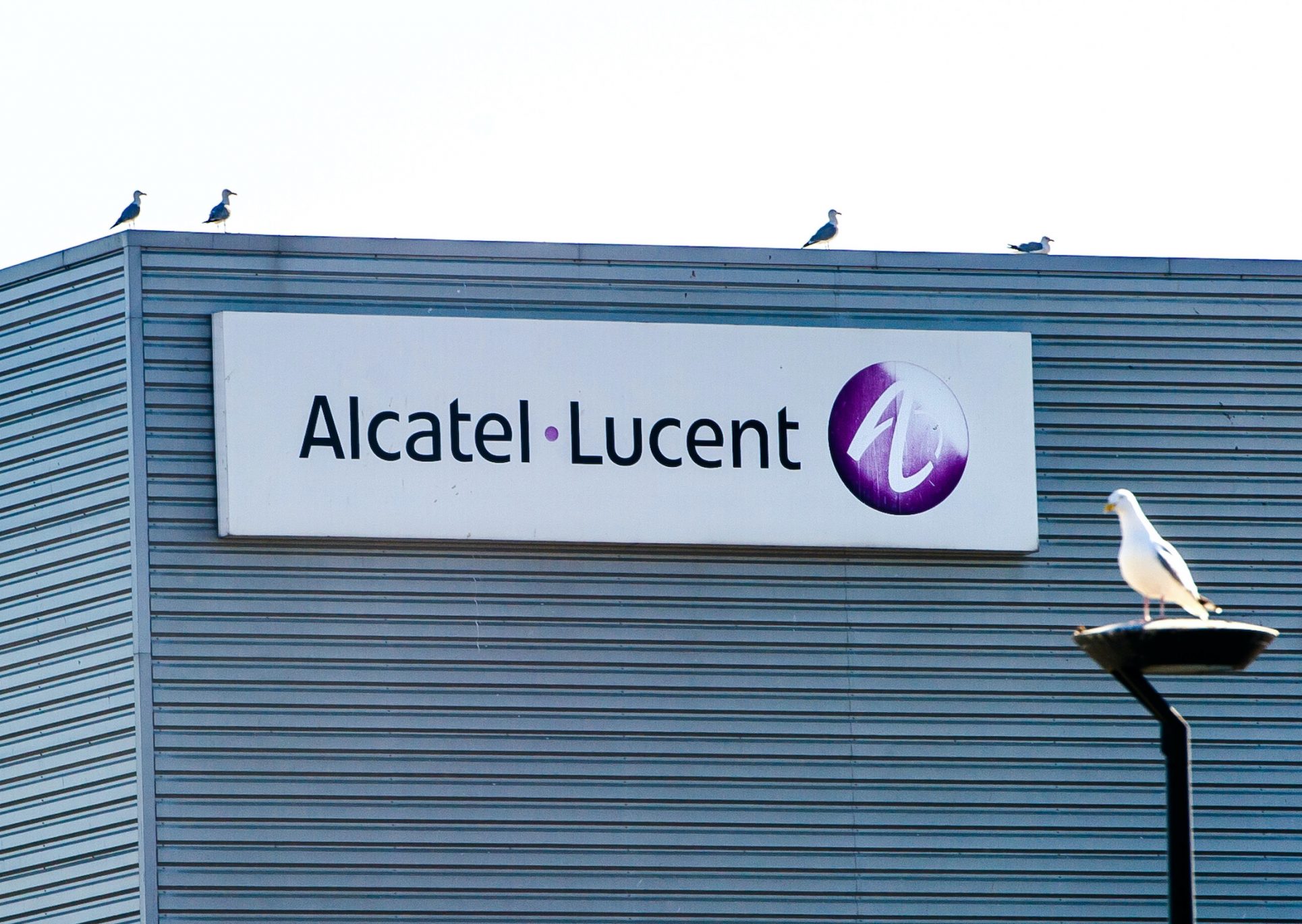 Alcatel-Lucent fue condenado en Francia por caso de sobornos en Costa Rica