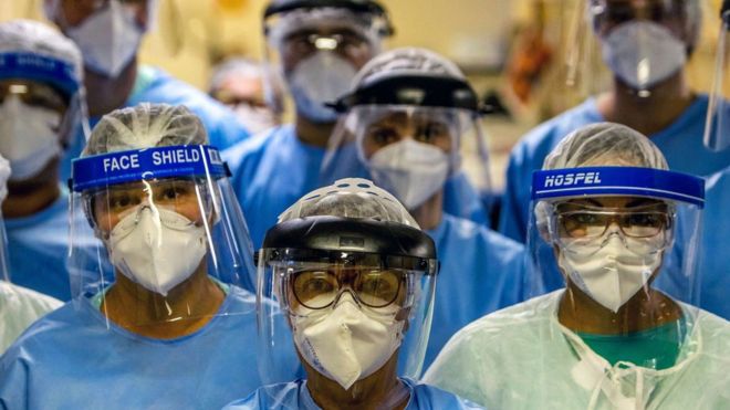 “¿Seré yo el próximo que se muere?”: el dramático testimonio de los médicos que se han infectado de COVID-19 en América Latina
