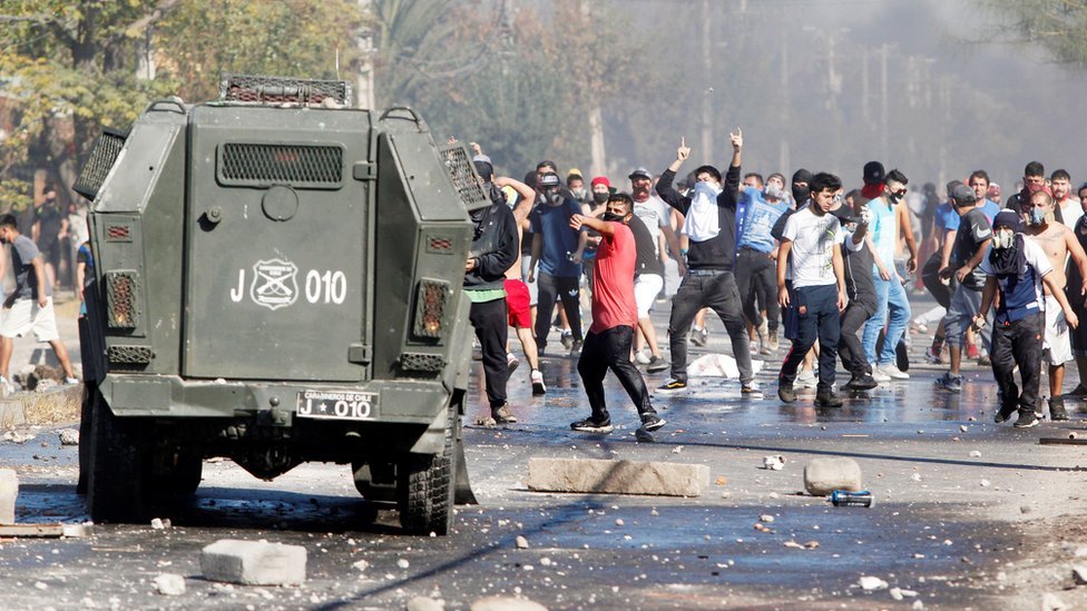 Las imágenes de las protestas en Chile por la difícil situación económica creada por la pandemia