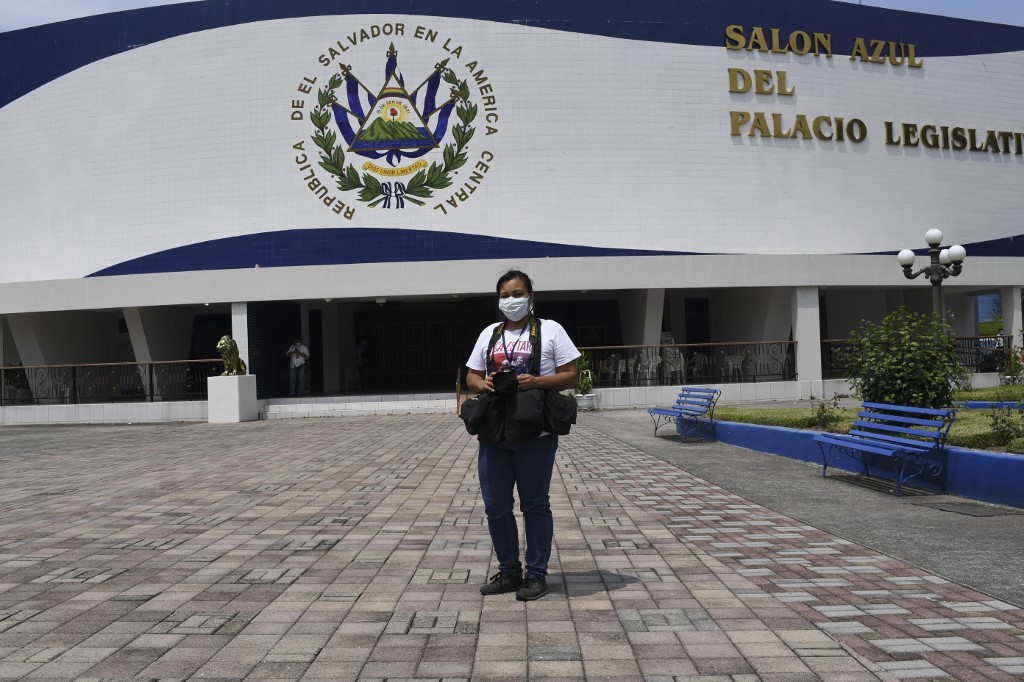 Congreso salvadoreño aprueba emisión de deuda para apoyar a empresas por coronavirus