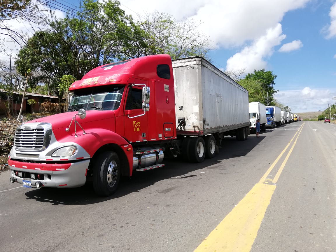 Guatemala anuncia que implementará medidas de reciprocidad a los transportistas costarricenses