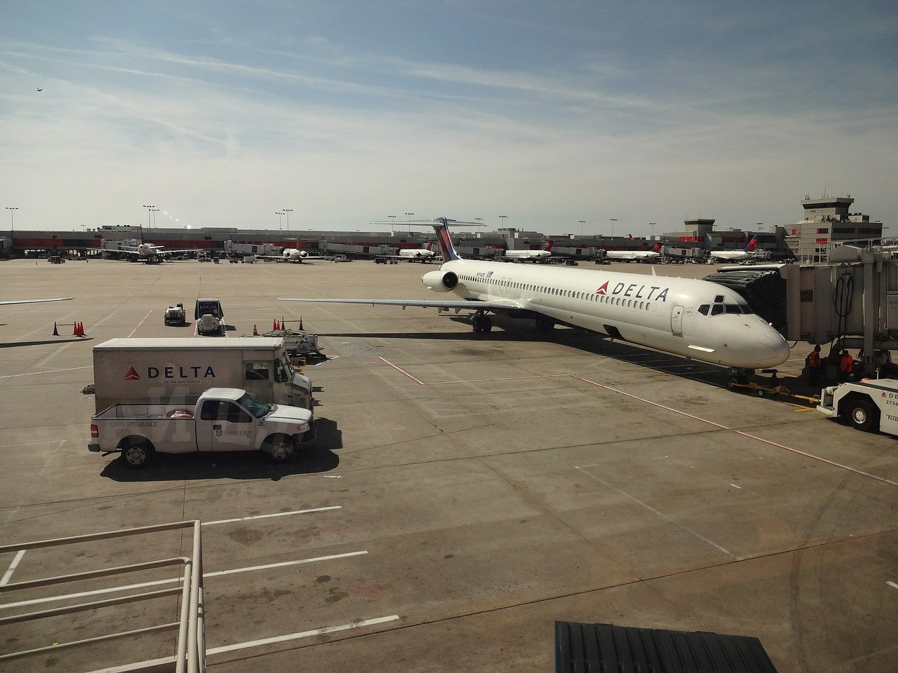 Delta Airlines anuncia que se retira “indefinidamente” de Nicaragua