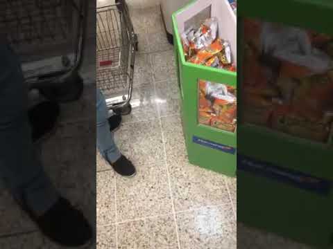 (Video) MEIC visita Masxmenos de Tibás ante denuncia de consumidor por precio de canasta de productos