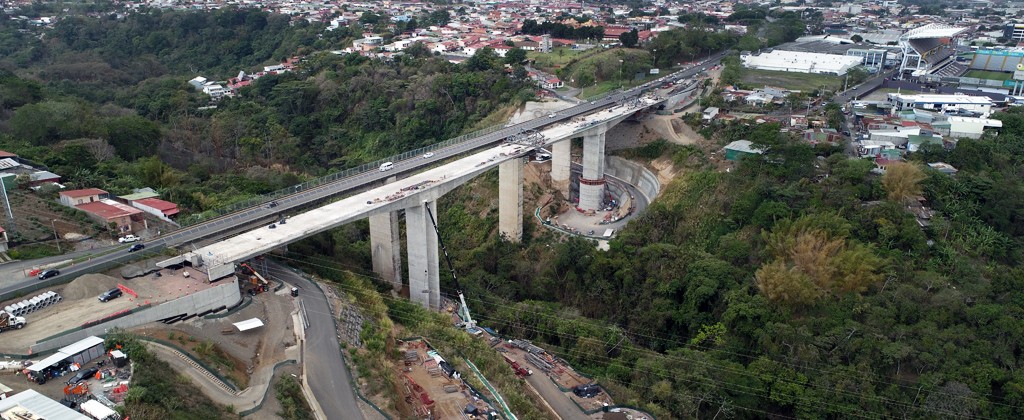Nuevo puente del Saprissa avanza a un 83% y estaría listo en setiembre