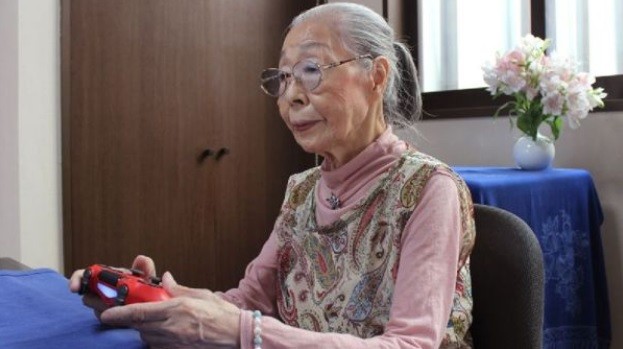 Japonesa de 90 años es una apasionada a los videojuegos: “Quiero jugar bien independientemente de mi edad”