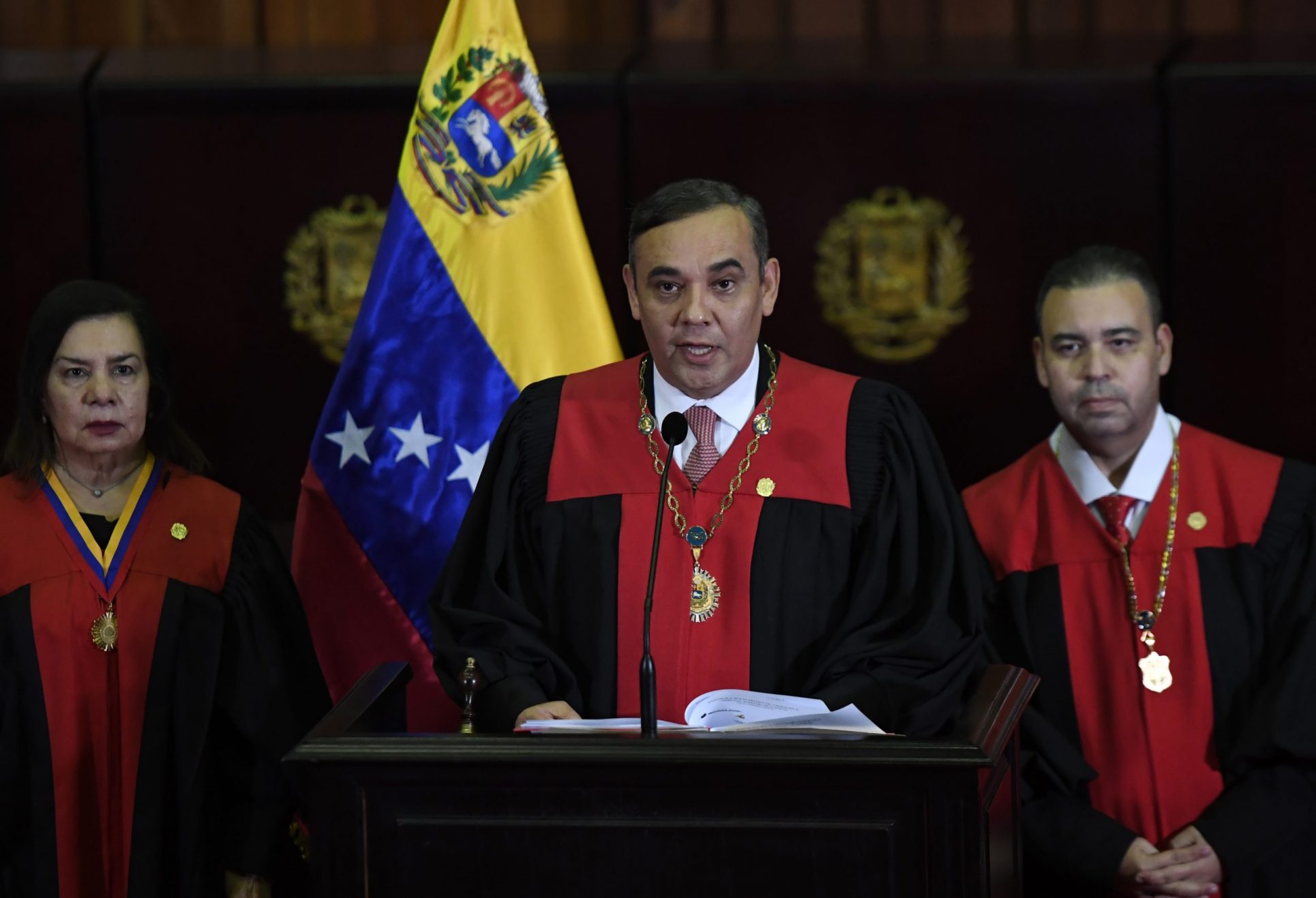 EE.UU. ofrece recompensa de $5 millones por jefe de Tribunal Supremo de Venezuela