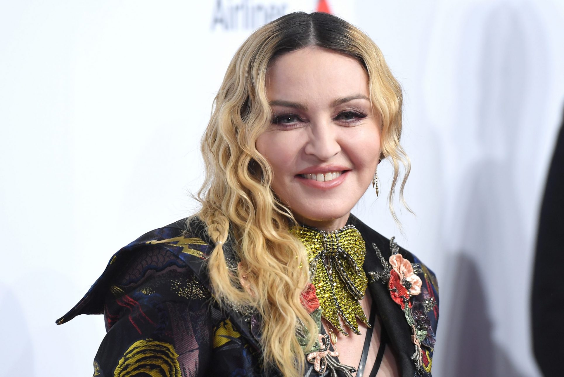 Instagram bloquea video publicado por Madonna con información falsa sobre COVID-19