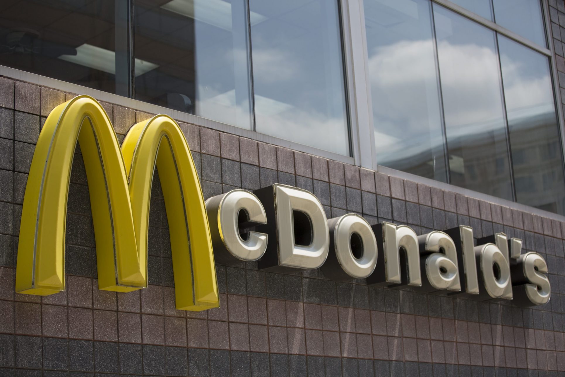 ¿Buscando empleo? McDonald’s ofrece 100 puestos en sus restaurantes