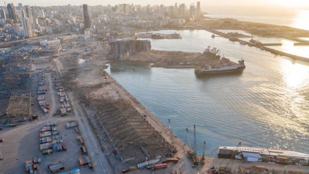 Cómo llegó a Líbano la mortal carga de nitrato de amonio que causó la devastadora explosión en el puerto de Beirut