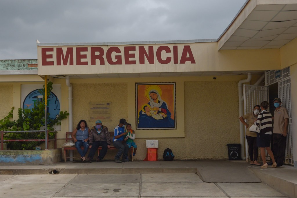 Más contagios de COVID-19 comienzan a llegar a los hospitales de Nicaragua