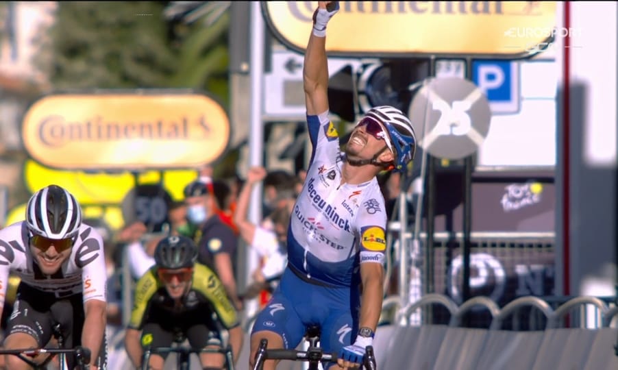 Julian Alaphilippe gana segunda etapa y es el nuevo líder del Tour de Francia