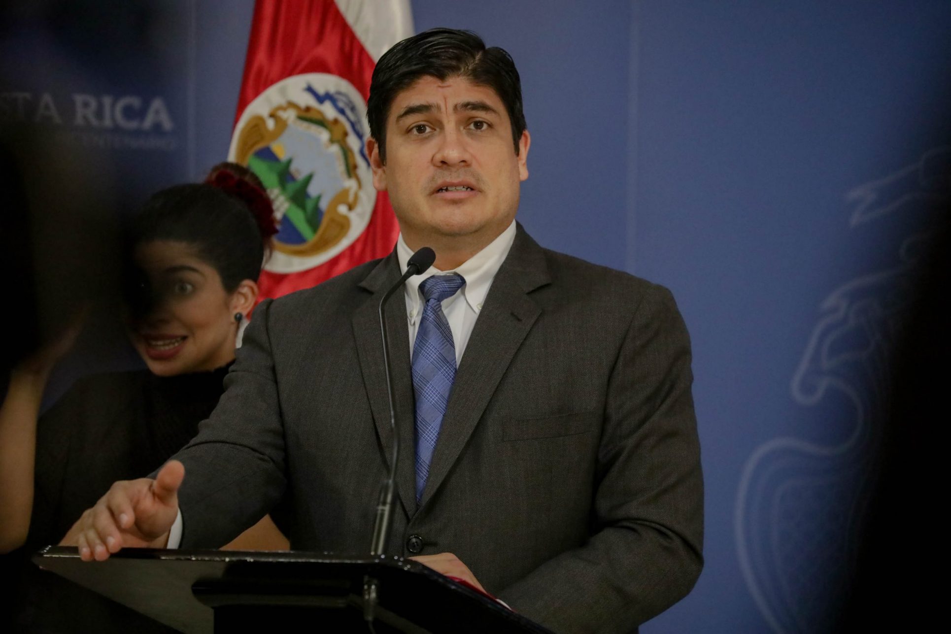 Carlos Alvarado: “Siento enorme indignación, molestia y rabia” por destape de red de corrupción