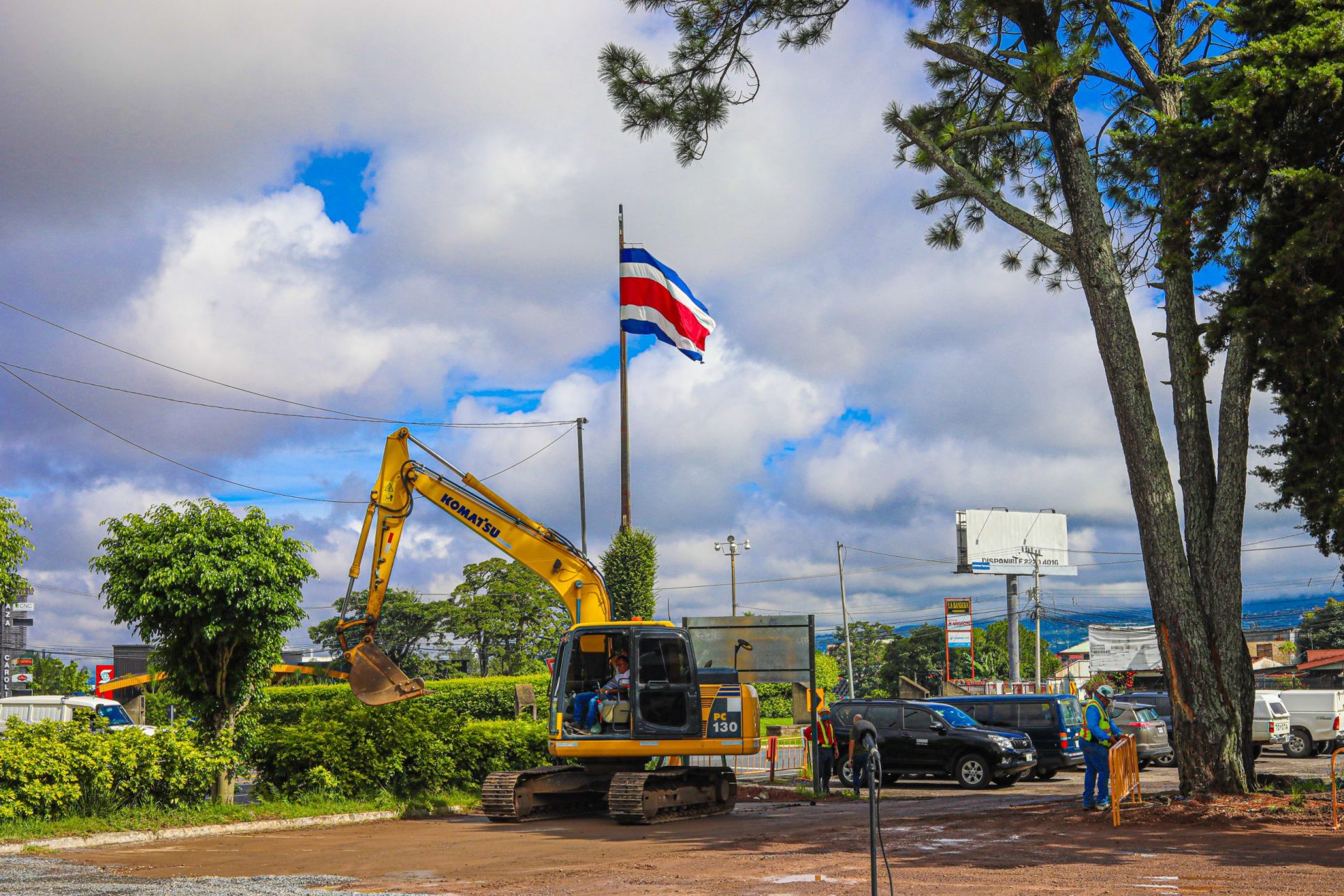 Construcción de paso a desnivel en rotonda de La Bandera empezará en mes y medio