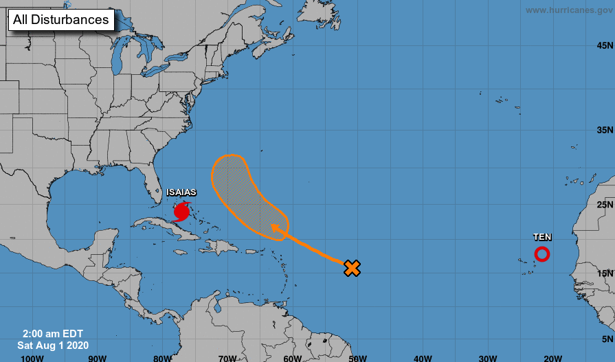 Huracán Isaías azota Bahamas y avanza hacia Florida, en plena crisis del coronavirus