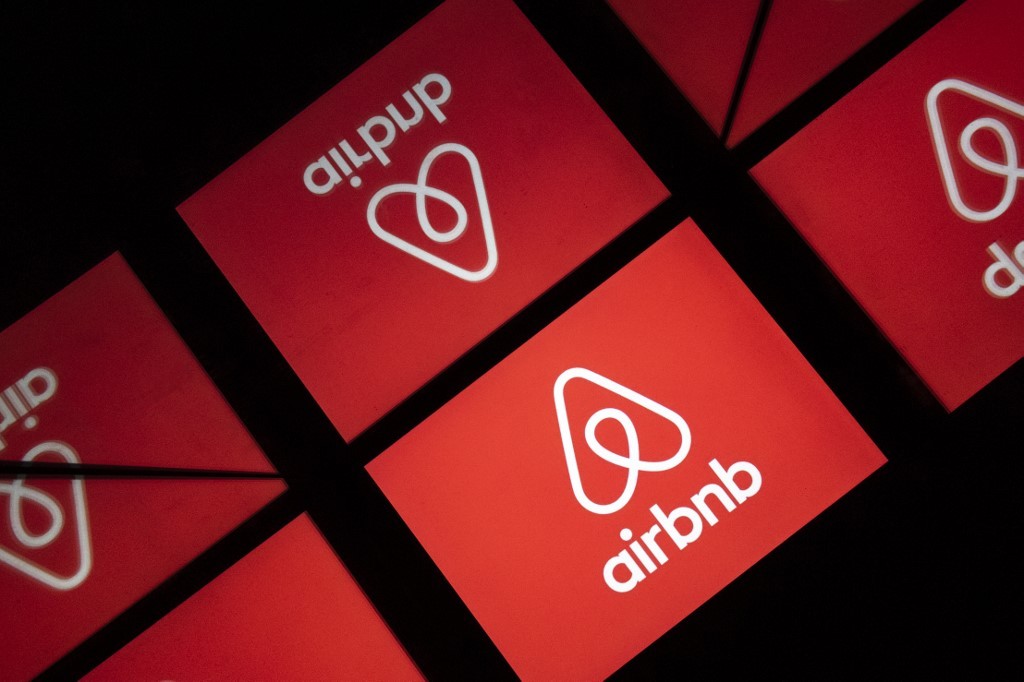 Airbnb prohíbe fiestas en todos los alojamientos de su plataforma por pandemia