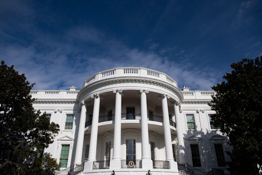 La Casa Blanca cree posible acordar un nuevo paquete de estímulo económico antes de la elección