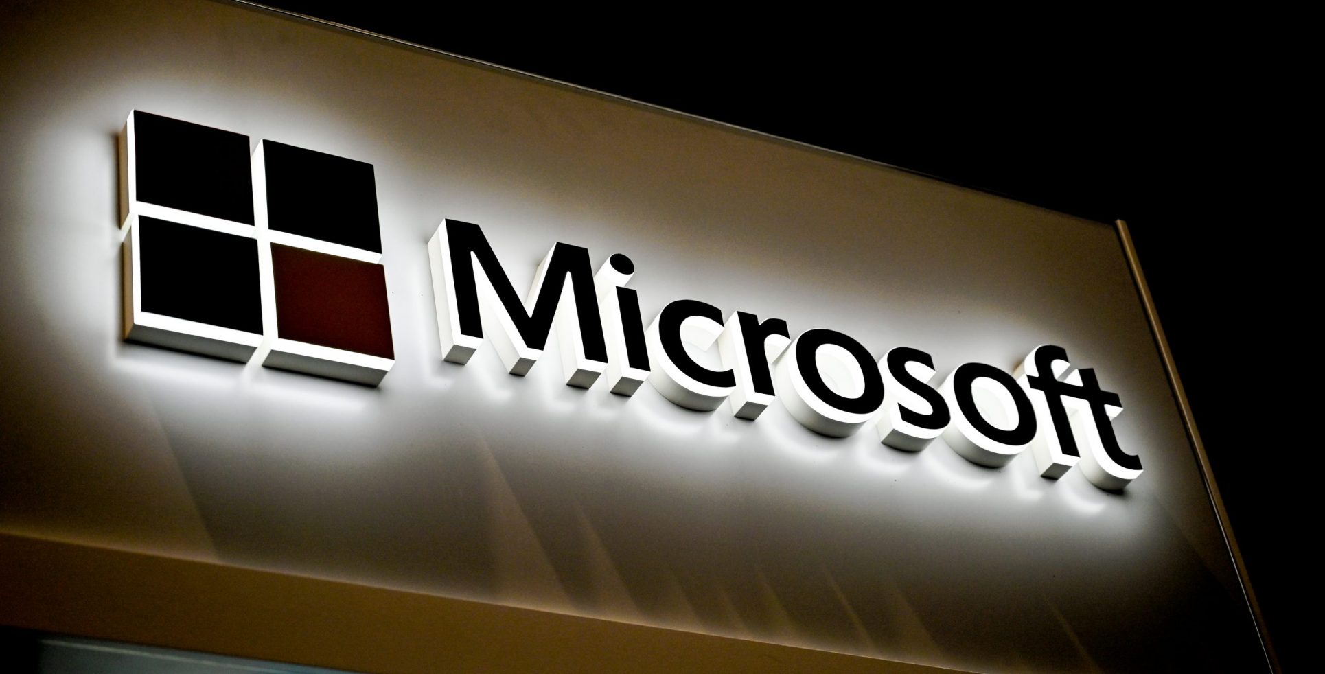 Microsoft detecta ciberataques de Rusia y China vinculados a campaña electoral en EE.UU.