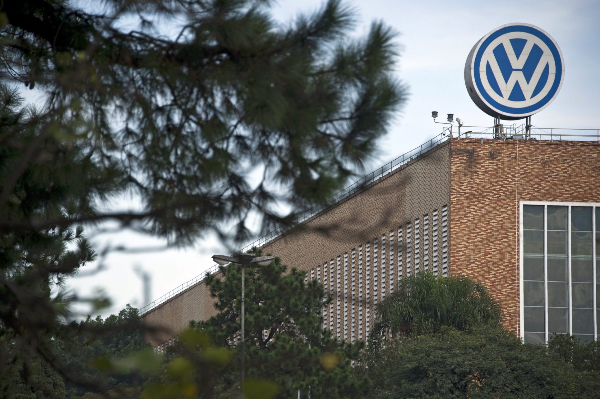 Acuerdo de Volkswagen con víctimas de la dictadura abre expectativas de justicia en Brasil