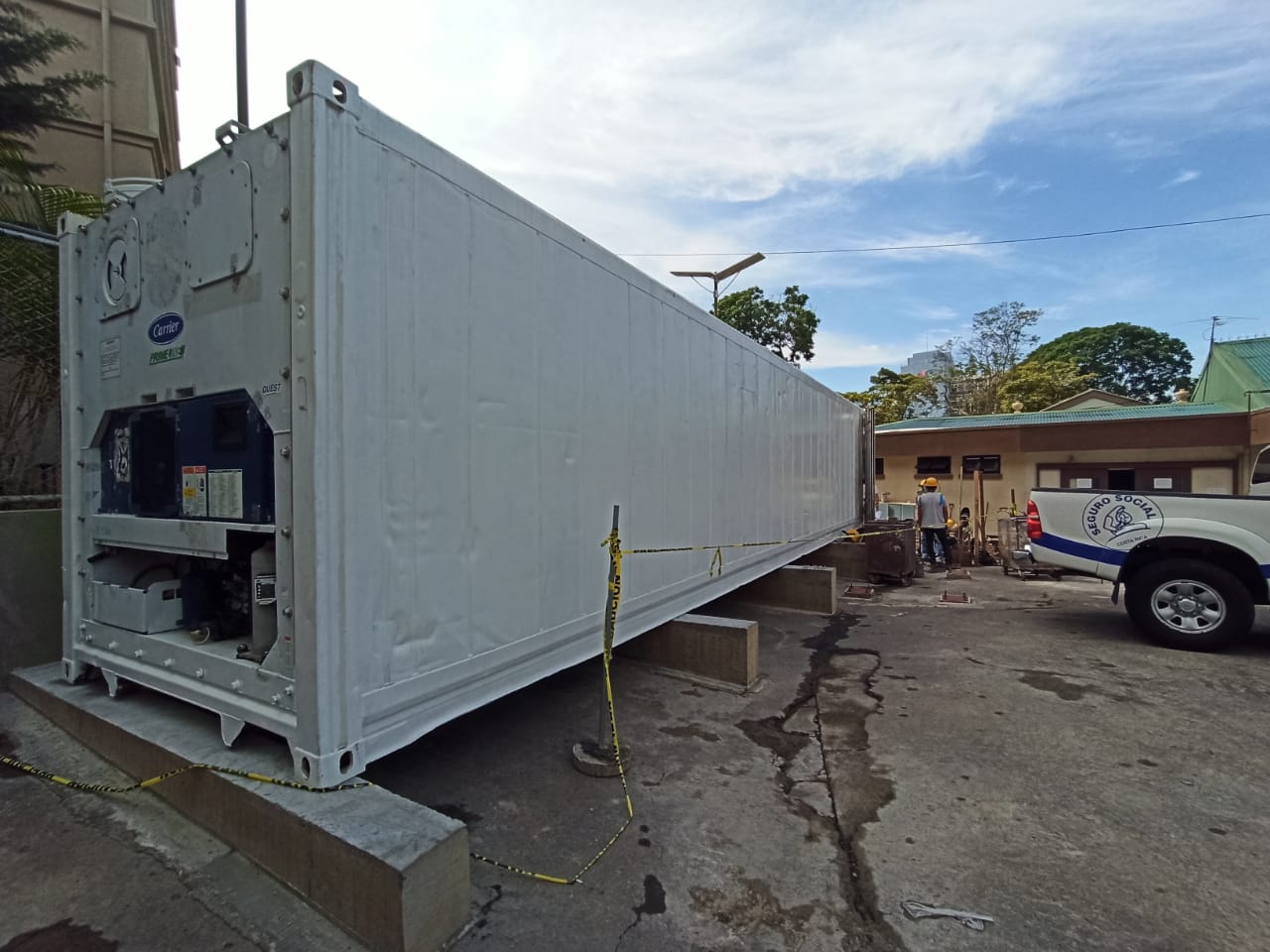 CCSS instalará cuatro contenedores refrigerados para almacenar cadáveres COVID-19