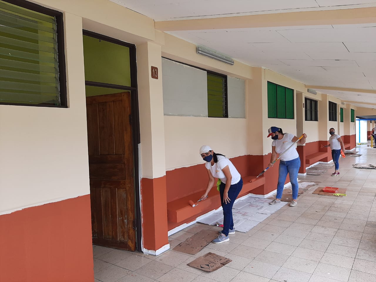 Asociación entrega ayuda económica, seguro y víveres a 110 extrabajadores turísticos de Guanacaste