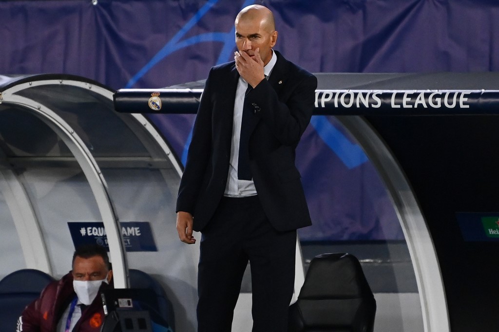 Real Madrid y Zidane afrontan con gran presión el Clásico en Barcelona