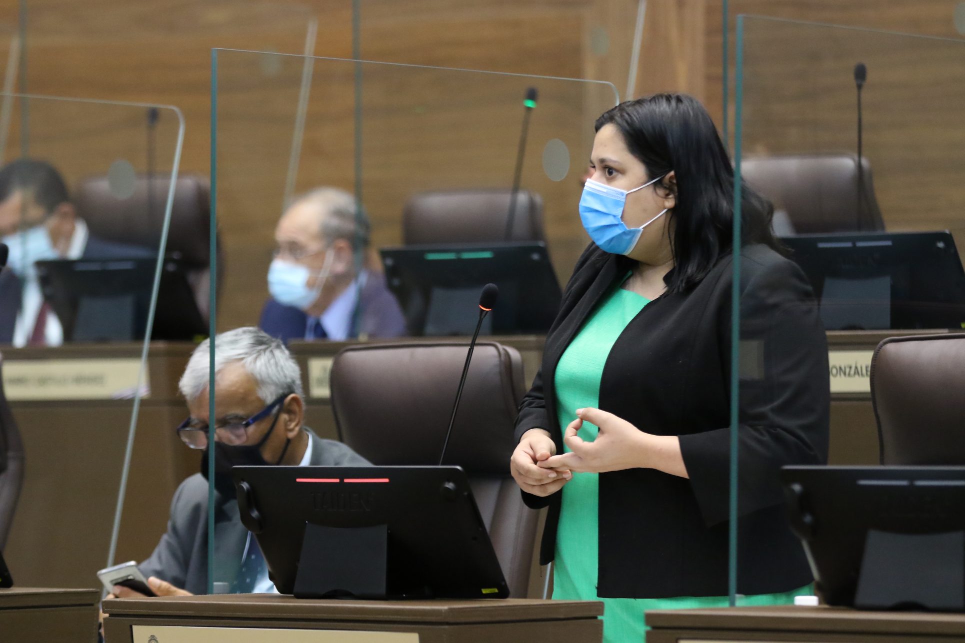 Diputada oficialista Paola Vega pide intervención de Incopesca por estar “cargado de corrupción”