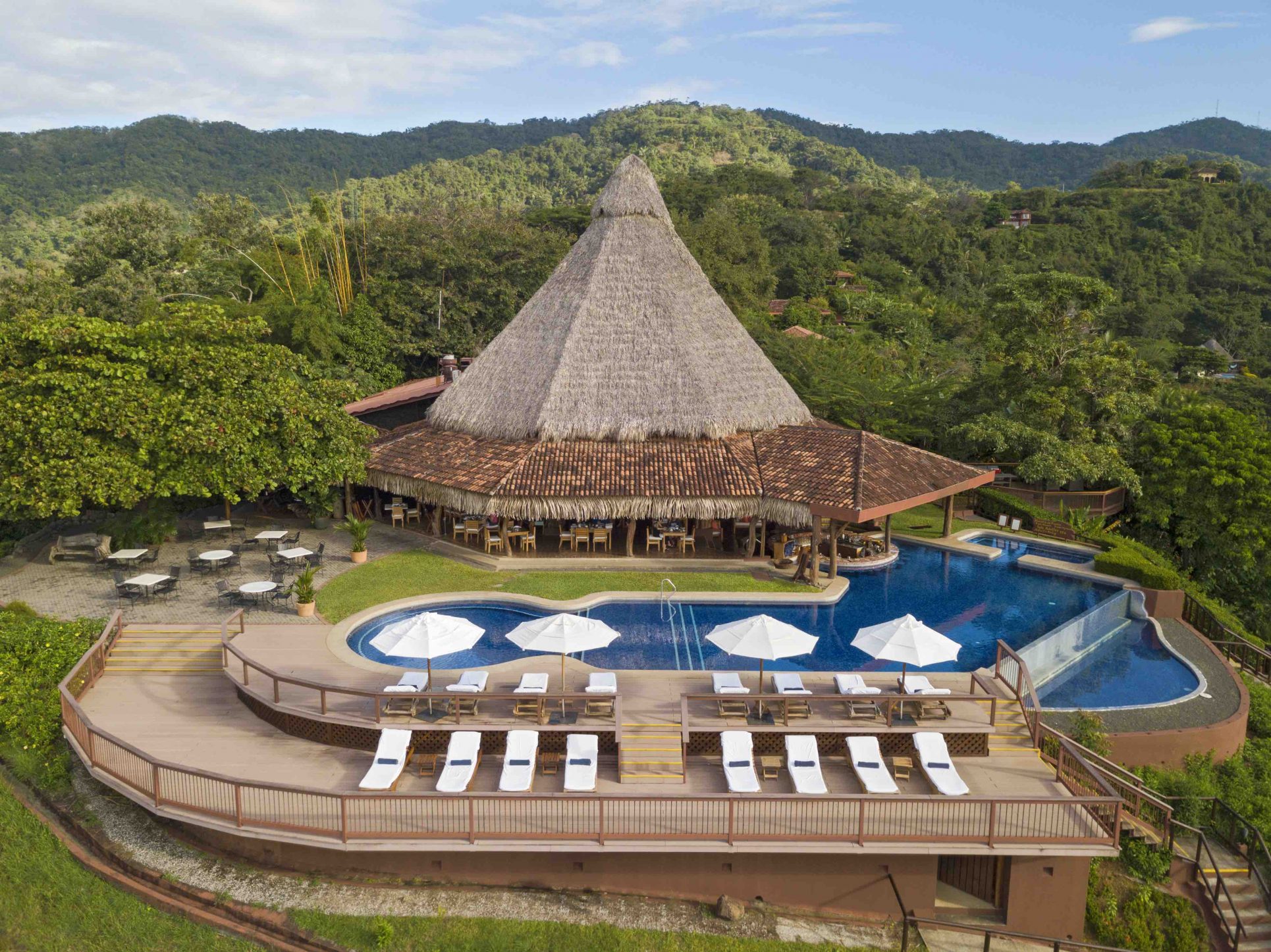 Con tarifa especial para ticos, hotel Punta Islita anuncia reapertura