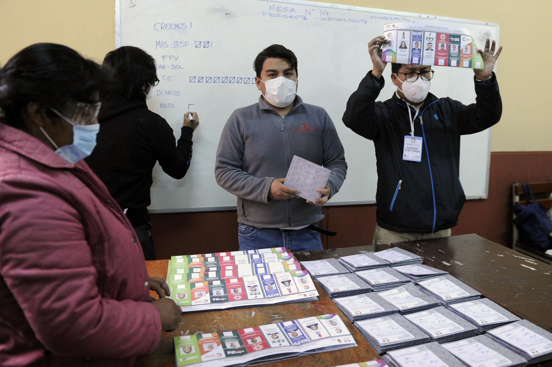 Órgano electoral de Bolivia pide paciencia ante lentitud de resultados