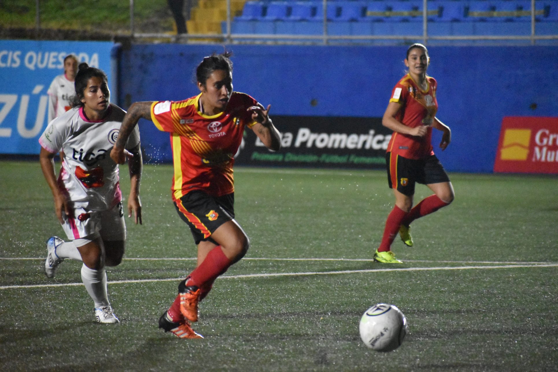 Herediano gana la primera fase del fútbol femenino y se asegura la final