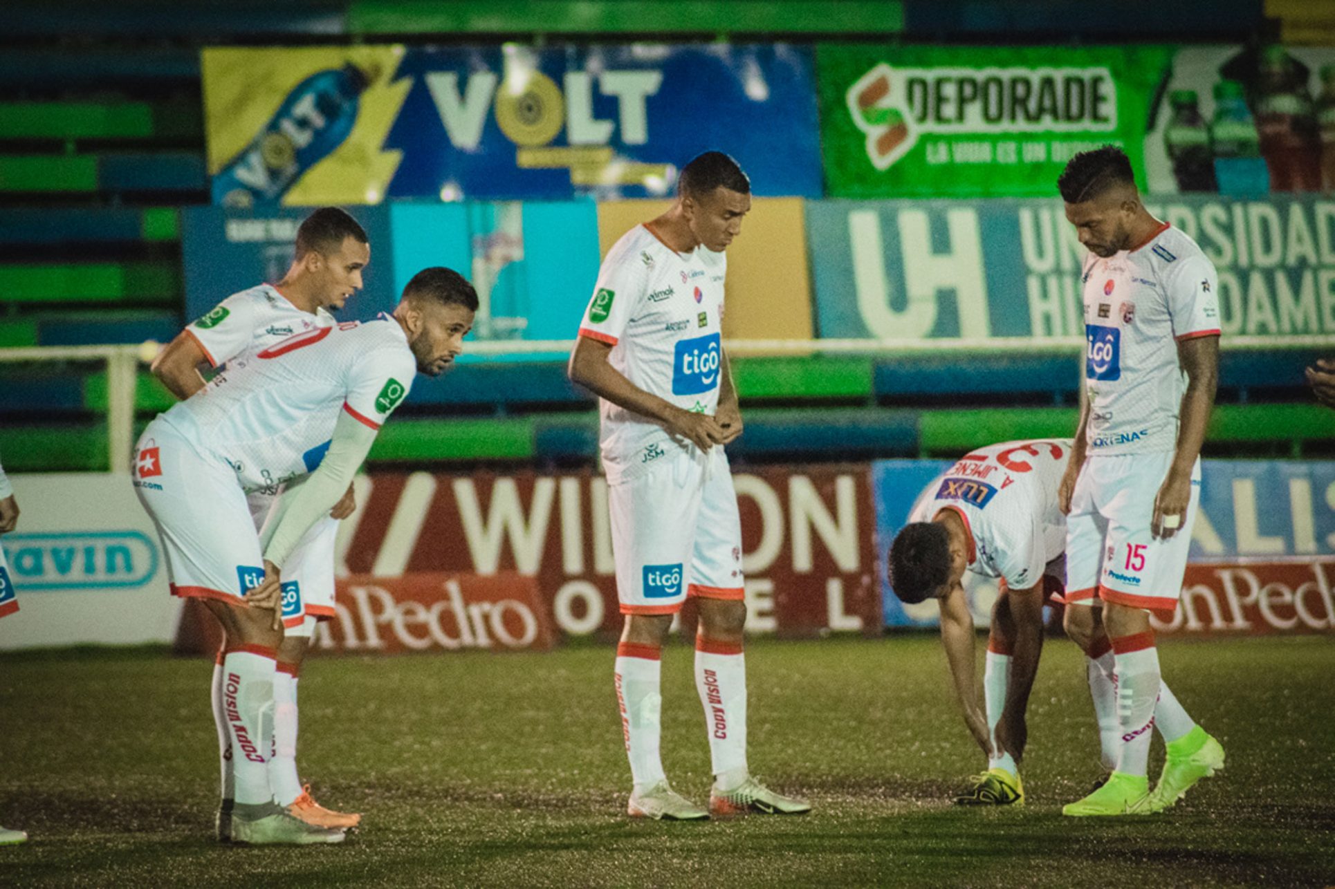 Tercera vuelta del campeonato en duda: Santos pidió nueva suspensión por covid-19