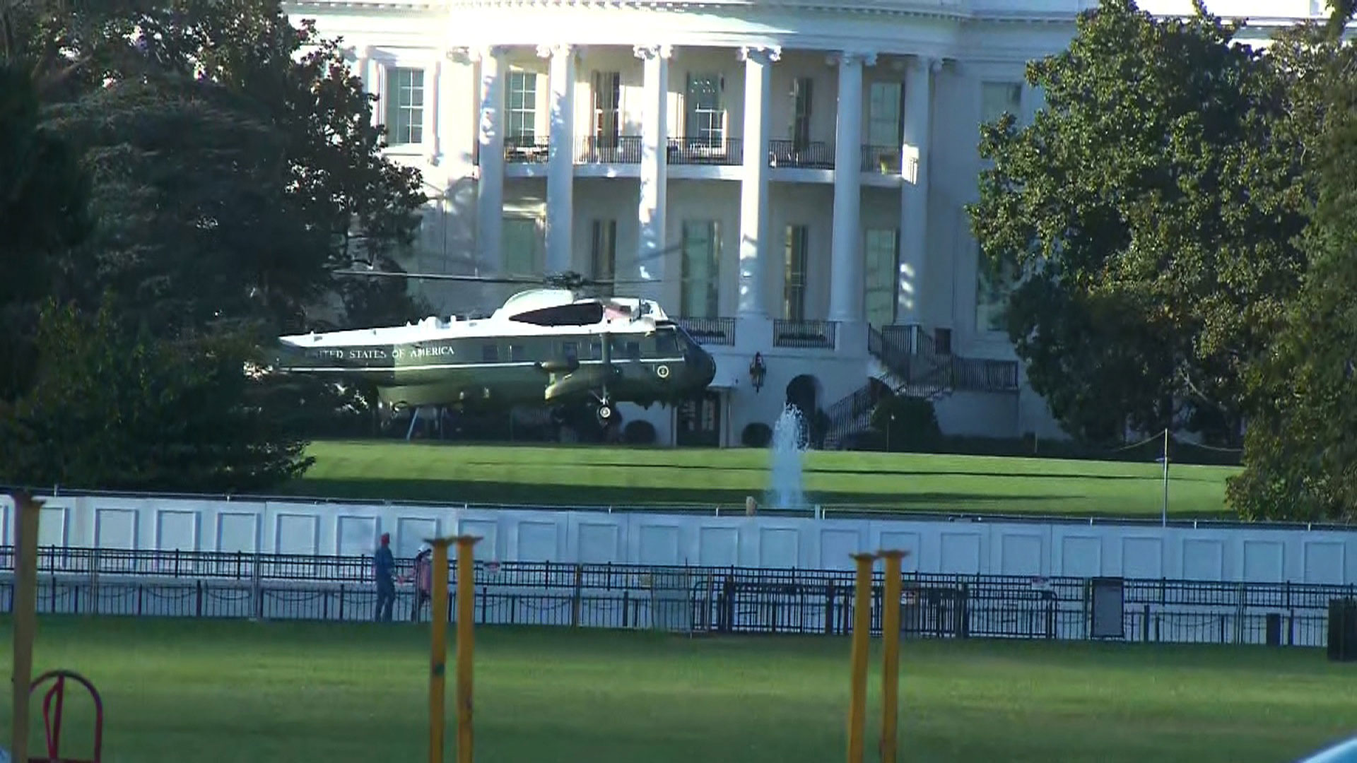 Trump abandona la Casa Blanca en helicóptero rumbo al hospital enfermo por Covid-19