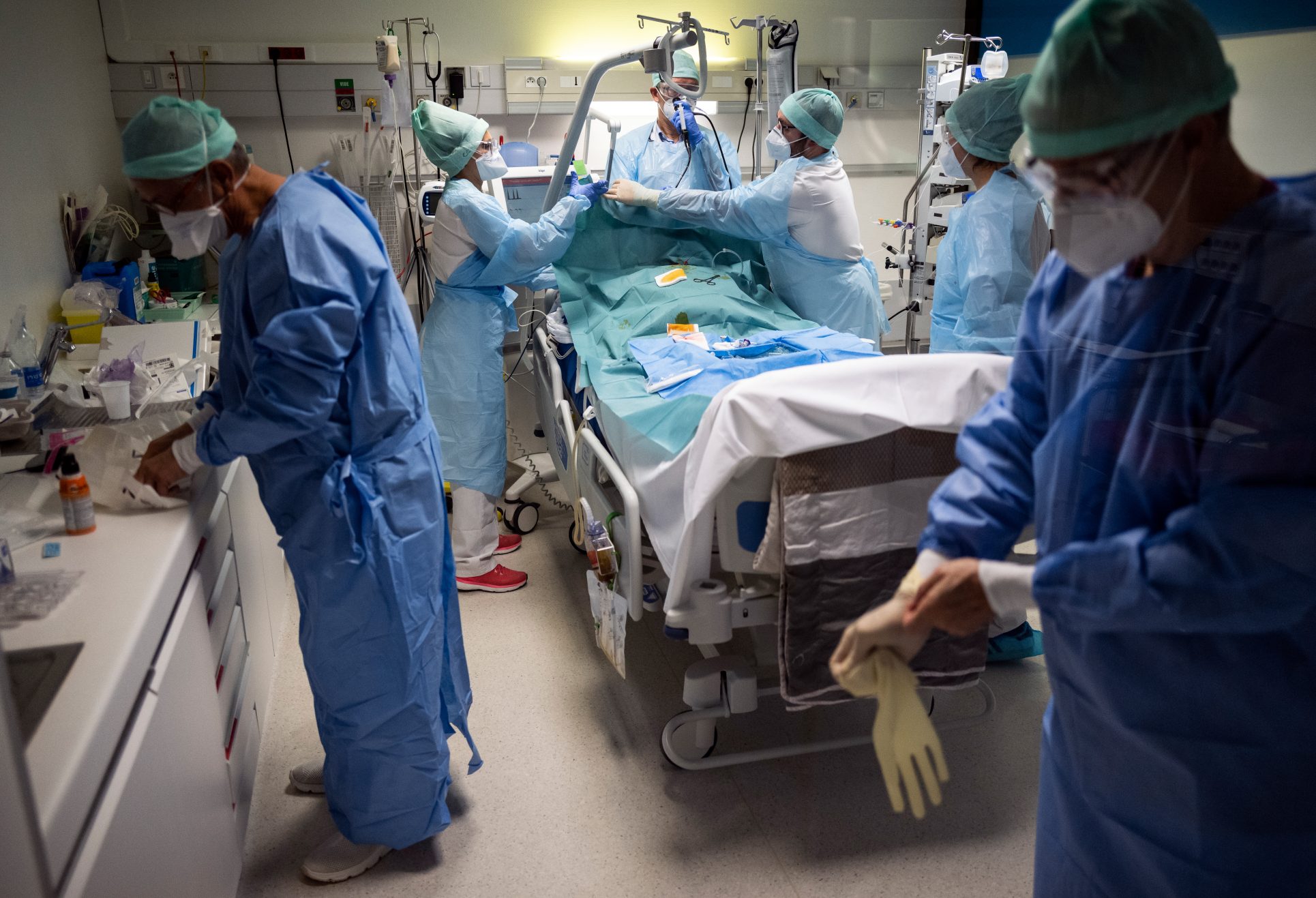 Costa Rica enfrenta un aumento de hospitalizaciones por covid-19