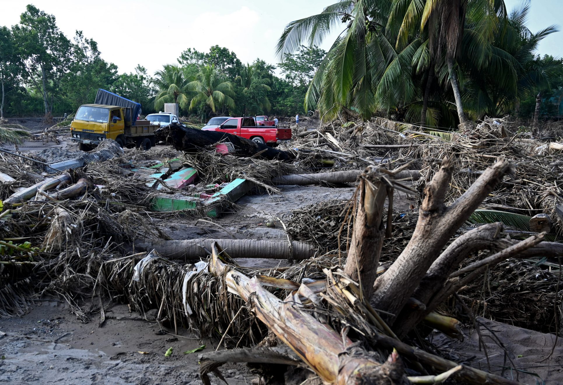 Centroamérica clama por ayuda para la reconstrucción ante devastaciones por huracanes